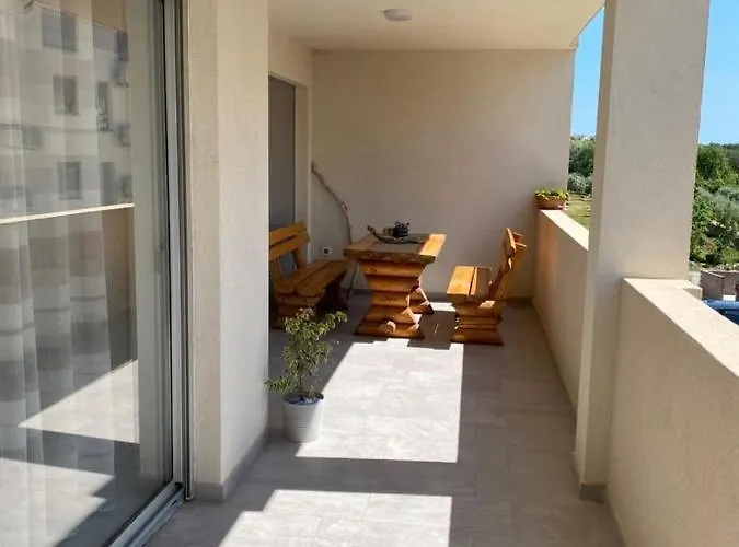 Apartman Maris *